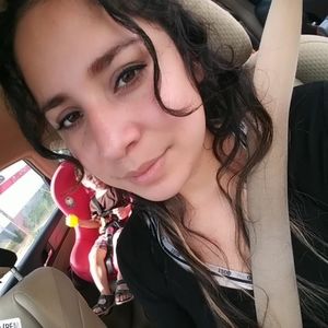 Meet your Posher, Aracely